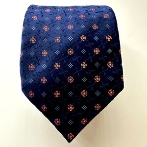 Thomas Pink silk tie